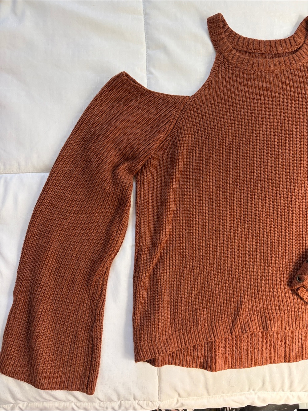 Vintage American Eagle High Neck Cold-Shoulder Ribbed Sweater with Bell Sleeves - Picture 2 of 5